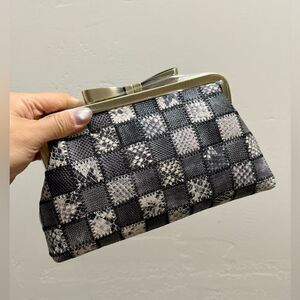 Handmade Embossed Leather Patchwork Bowknot Shaped Kisslock Clutch & 2 Straps